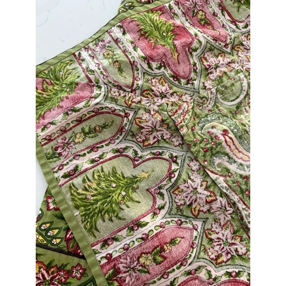 April Cornell Christmas Tablecloth 60x120 Green Paisley Tree Border 100% Cotton